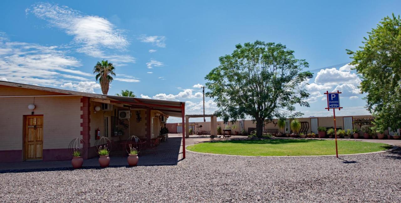 Bastion Farmyard Villa Mariental Exterior photo