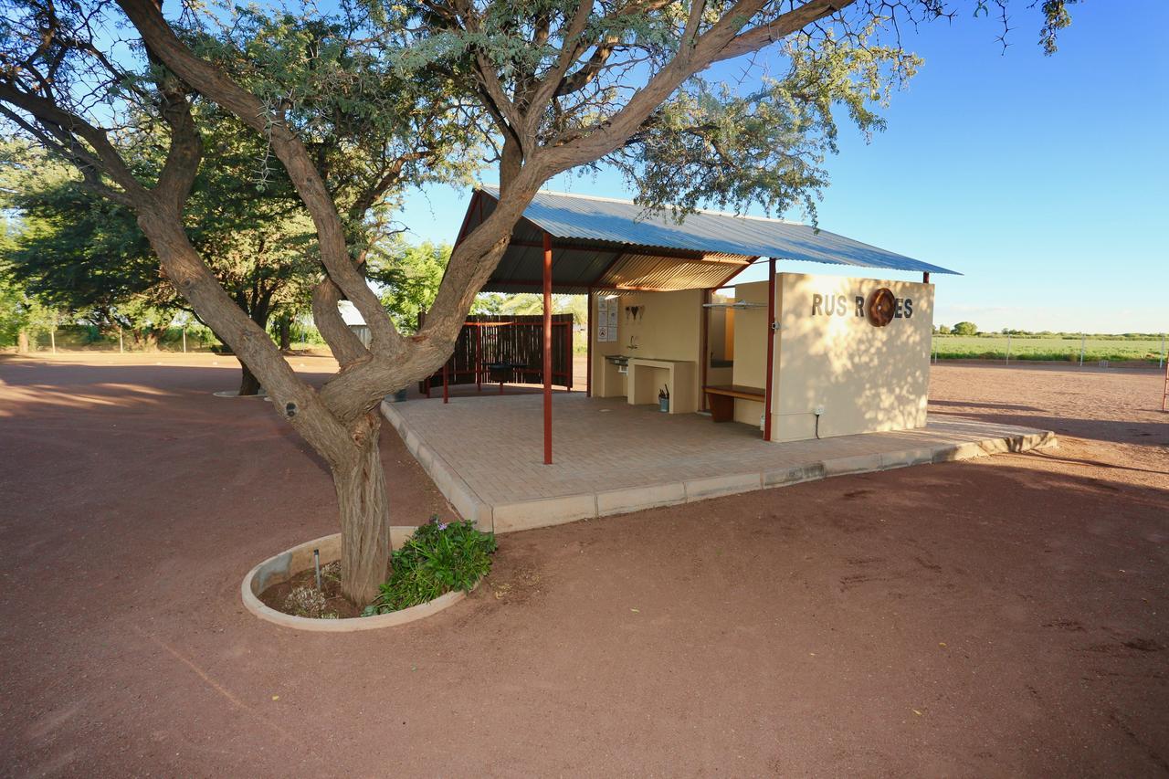 Bastion Farmyard Villa Mariental Exterior photo